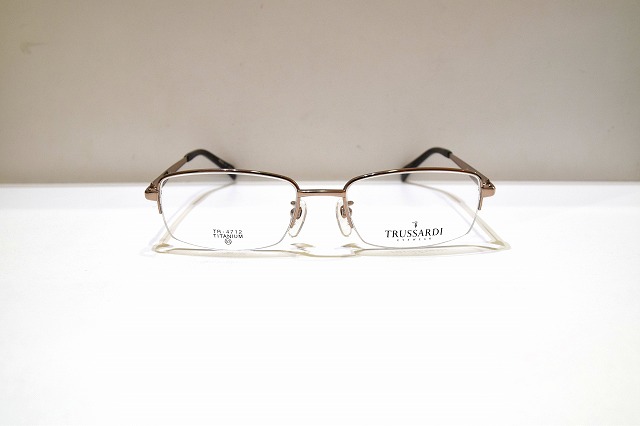 TRUSSARDI-053