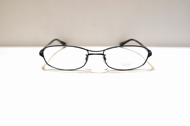 OLIVER PEOPLES-0122