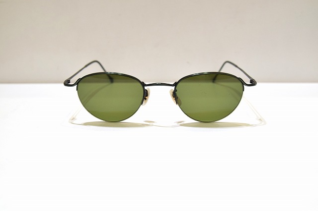 OLIVER PEOPLES-0135