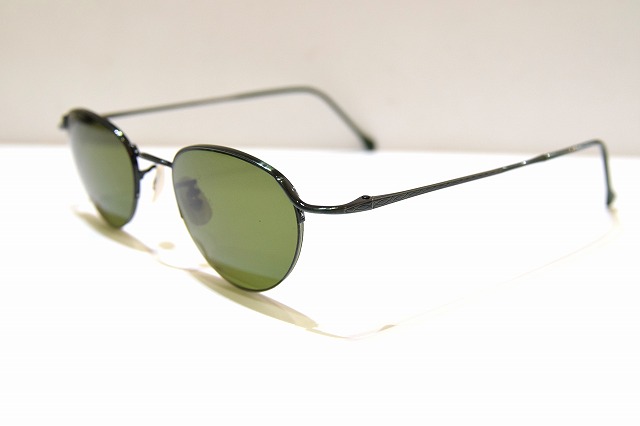 OLIVER PEOPLES-0135