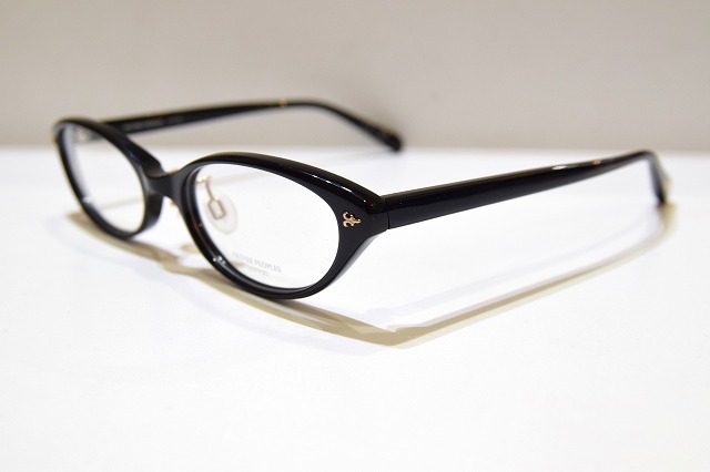 OLIVER PEOPLES-0139