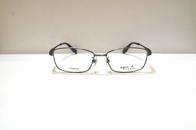 Agnes b-0117