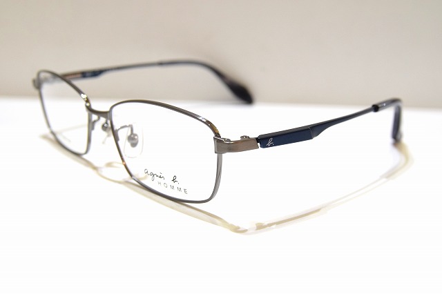 Agnes b-0117
