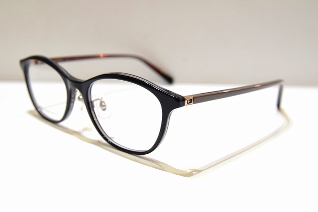 Agnes b-0116