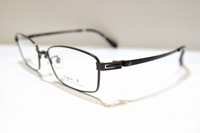Agnes b-0119
