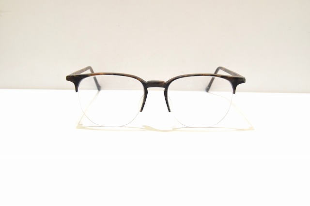 EYEVAN-030