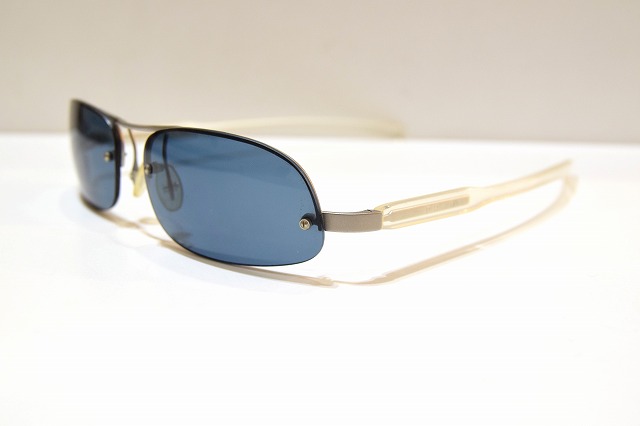 PRADA-025