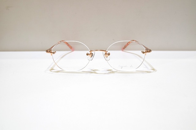 Agnes b-0125