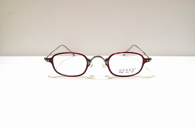 GUESS-011
