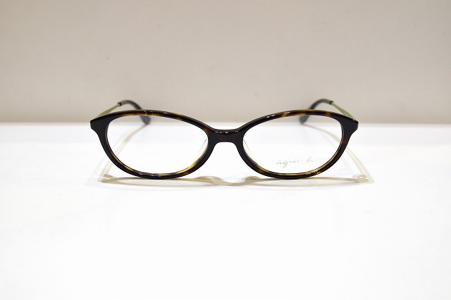 Agnes b-0128