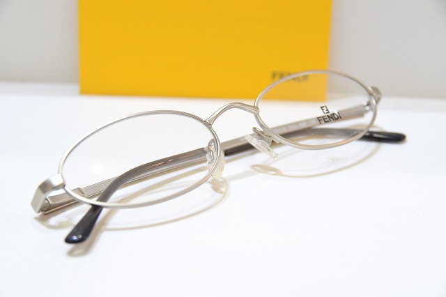 FENDI-025