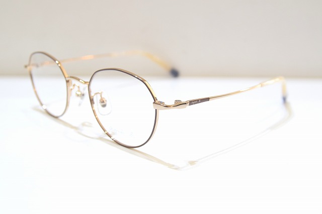 Agnes b-0129