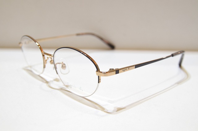 Agnes b-0135
