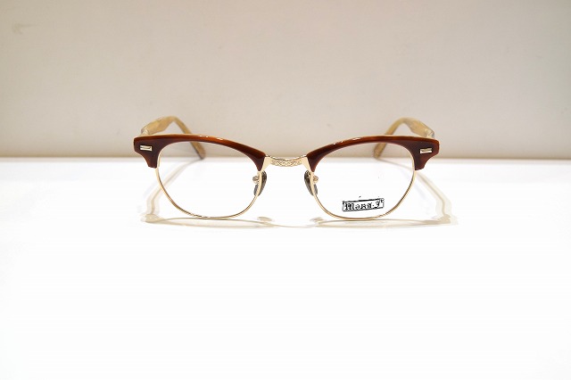 mona-J-024