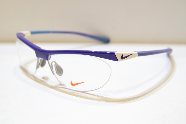 NIKE-020