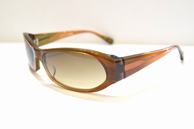 OLIVER PEOPLES-0170