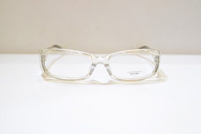 OLIVER PEOPLES-0173