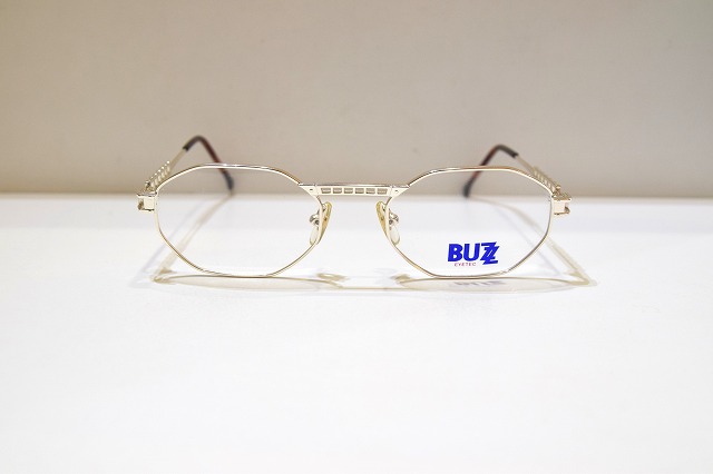 BUZZ-1