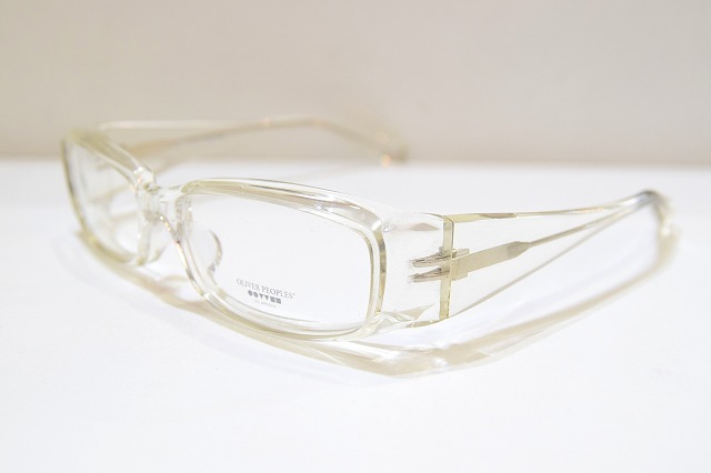 OLIVER PEOPLES-0173