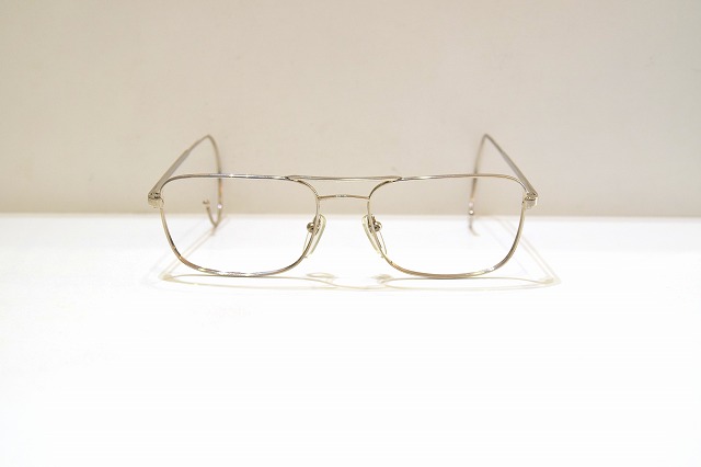 VINTAGE-061