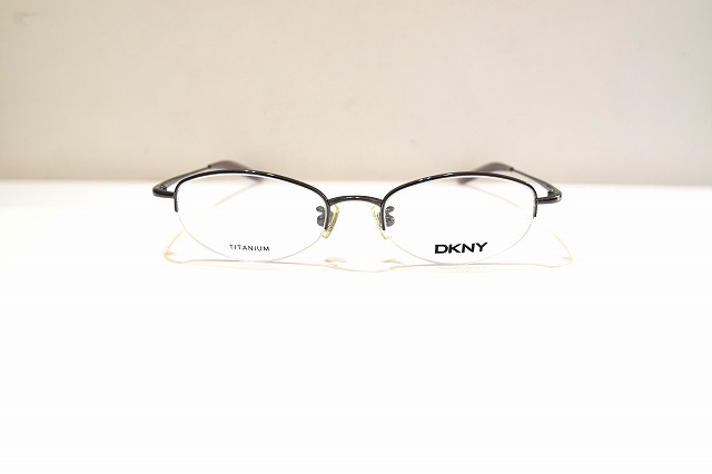DKNY-3