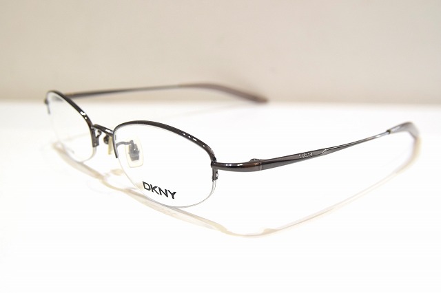 DKNY-3