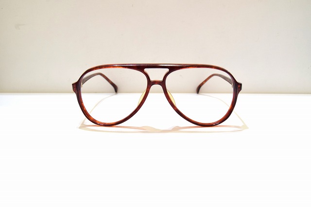 EYEVAN-042