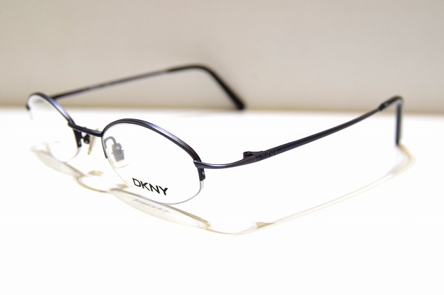 DKNY-4