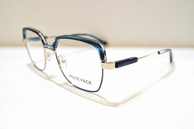 VOLTE FACE-047