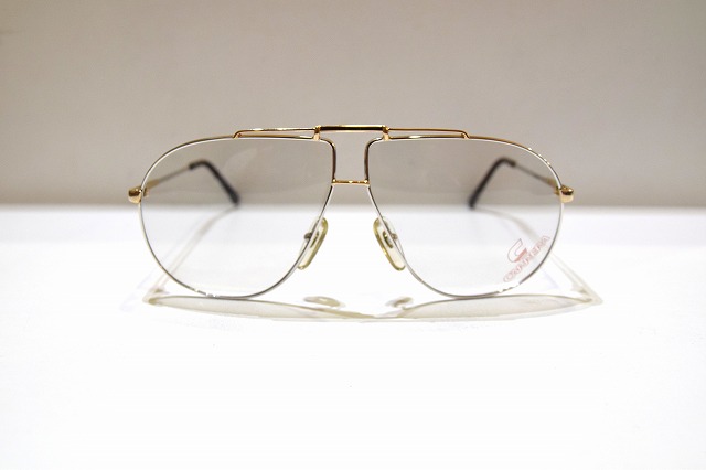 CARRERA-011