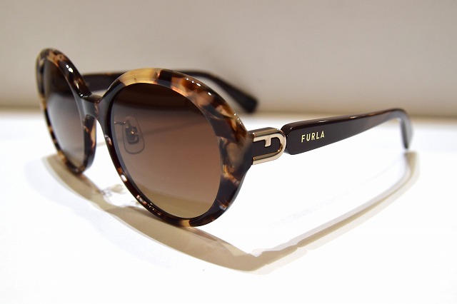 FURLA-016