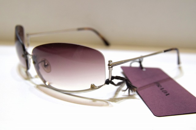 PRADA-030