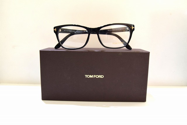 TOM FORD-013