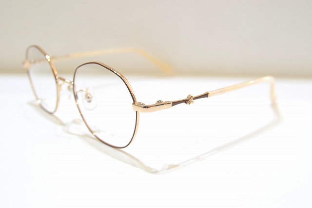 Agnes b-0172